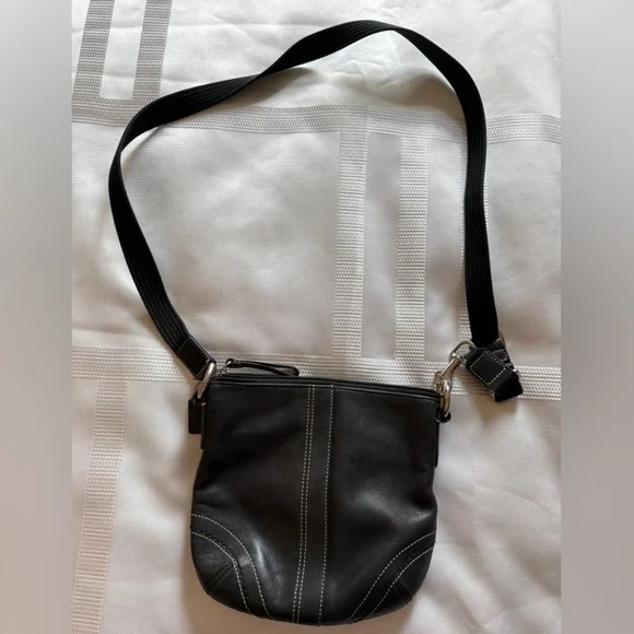 Good Condition, Coach Black Leather Crossbody Bag with Stitching - Picture 3 of 5
